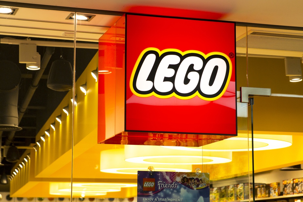 Warner Bros. & LEGO's "Brick Friday" Campaign Teaches Marketers 3 Valuable Lessons