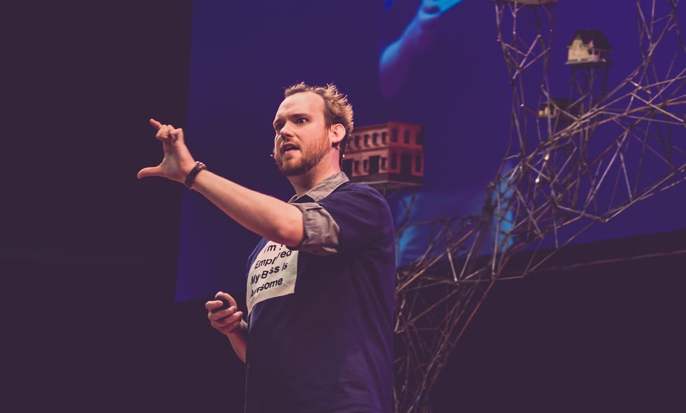 "6 pillars of influential content ft. Joshua Lisec" (Inbound Success Ep. 113)