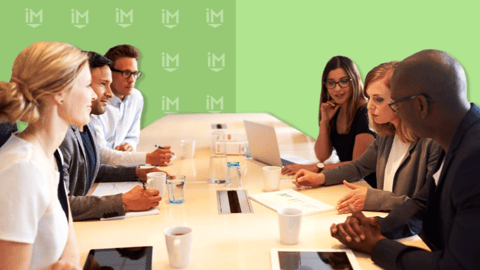 Sales vs Marketing in 2022: What's The Difference?