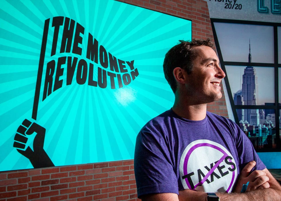 "How Rocket Dollar Is Achieving Remarkable Growth in a Highly Competitive Industry Ft. Thomas Young" (Inbound Success Ep. 109)
