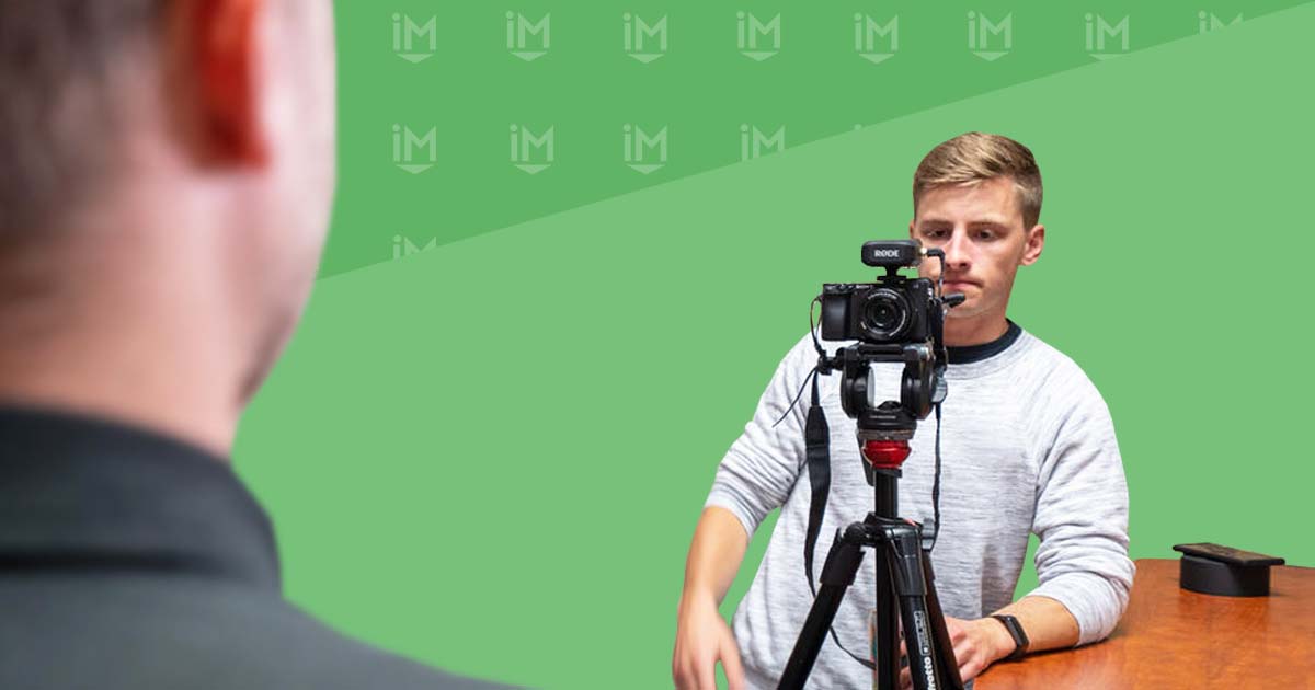 3 Expert Tips for Successfully Managing a Videographer