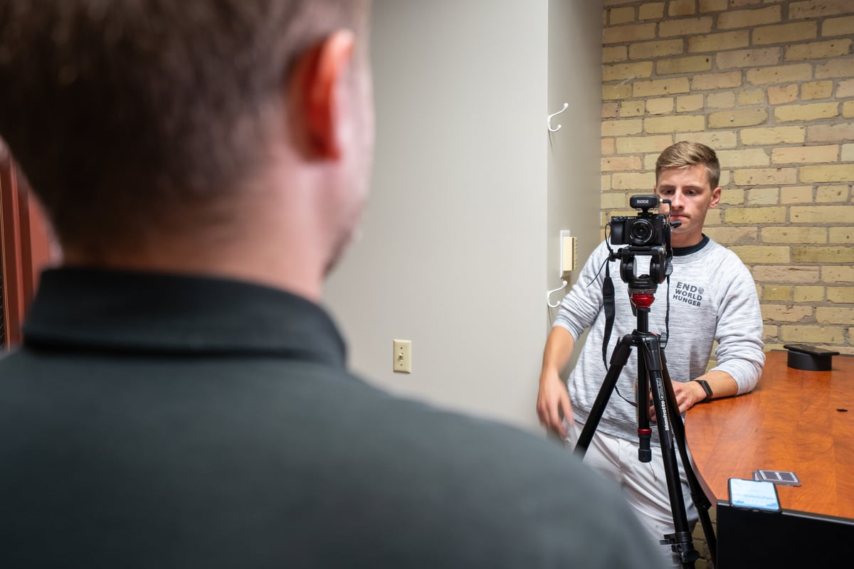 Videographer Tips: How to Make People Comfortable In Front of the Camera