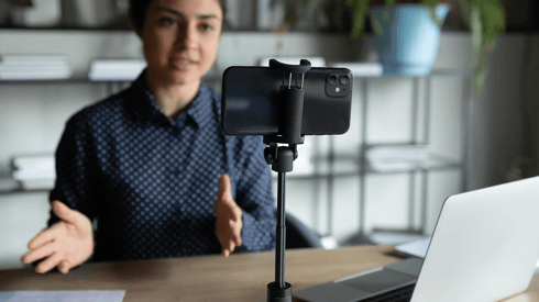 how-to-make-your-sales-videos-look-and-sound-great-without-breaking-the-bank (1)