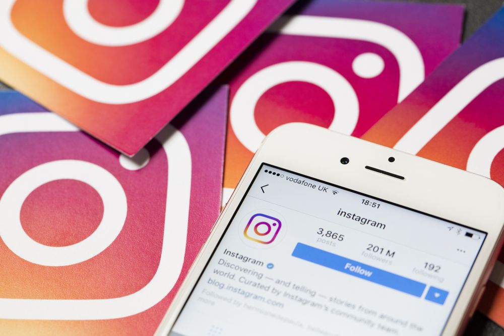 Instagram takes stand against online bullying by using AI