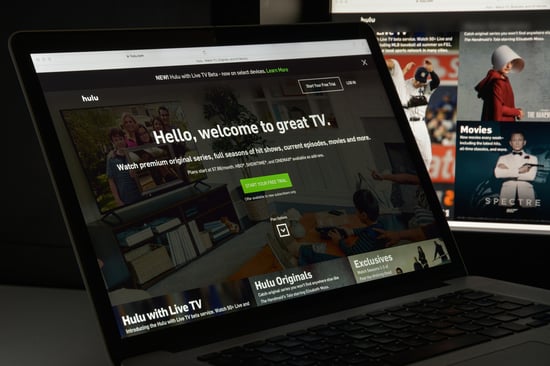 Why Hulu is Experimenting with Non-Intrusive “Pause” Ads (& Marketers Should Take Notice)