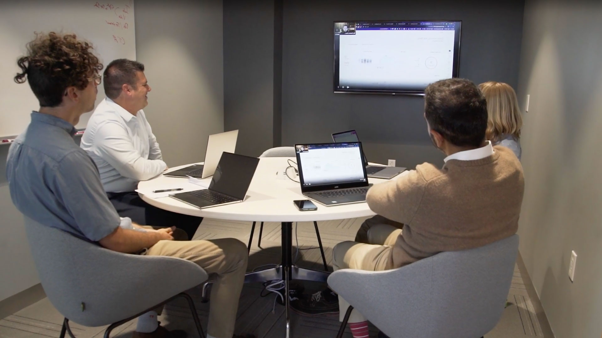 Client-Training-TV-Screen