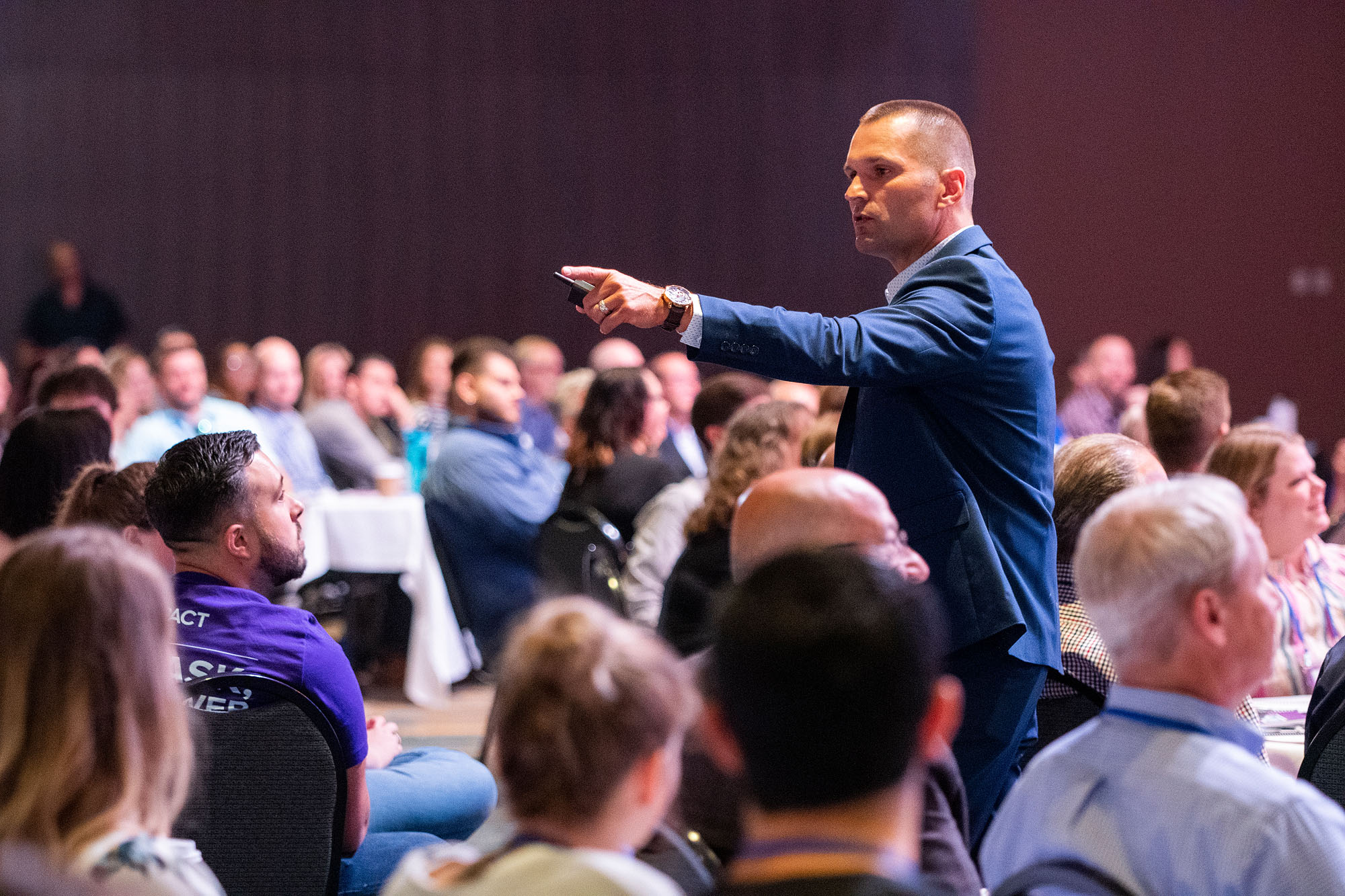 How a Lack of Sales and Leadership Buy-in Is Killing Marketing Morale Worldwide